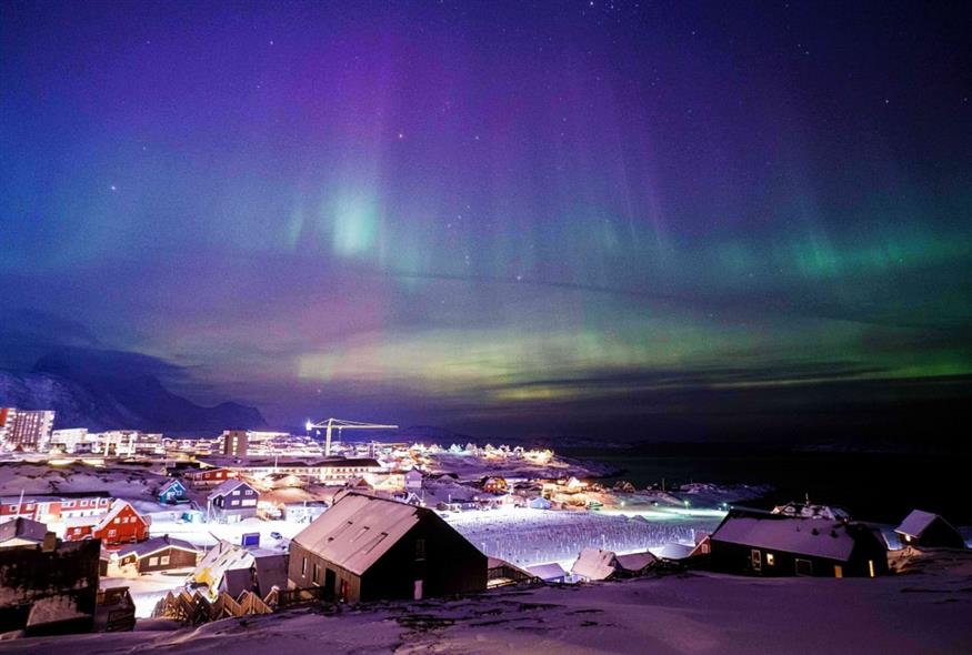Γροιλανδία (AP Photo/Evgeniy Maloletka) Γροιλανδία (AP Photo/Evgeniy Maloletka)