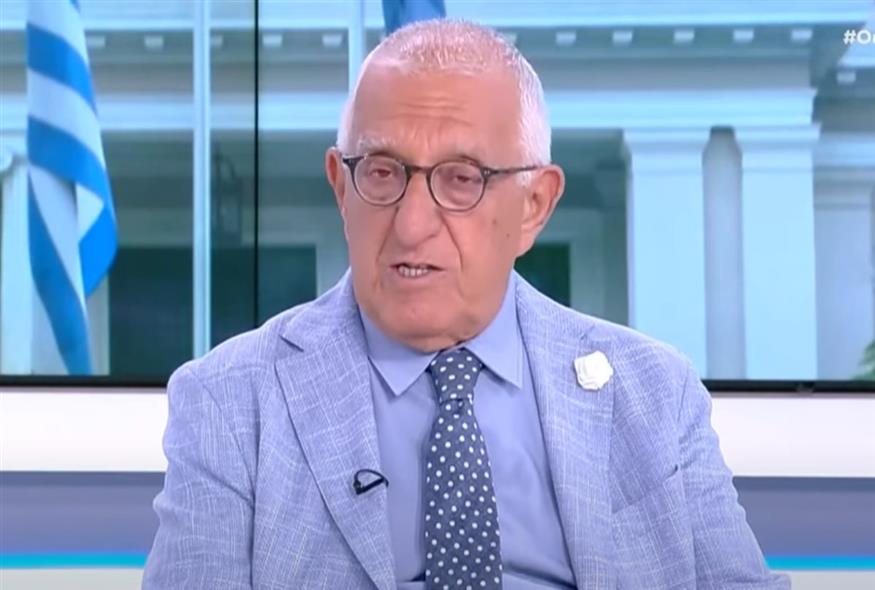 Νικήτας Κακλαμάνης/OPEN