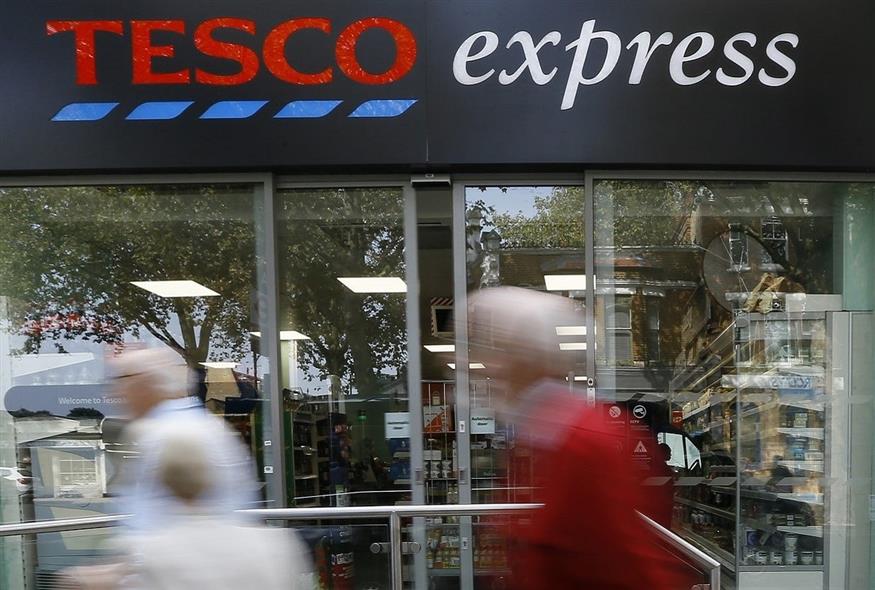 Σούπερ μάρκετ της αλυσίδας Tesco στη Βρετανία (Associated Press)