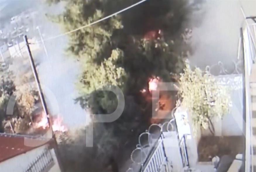 Βίντεο «ντοκουμέντο» από φωτιά στον Ασπρόπυργο (OPEN)