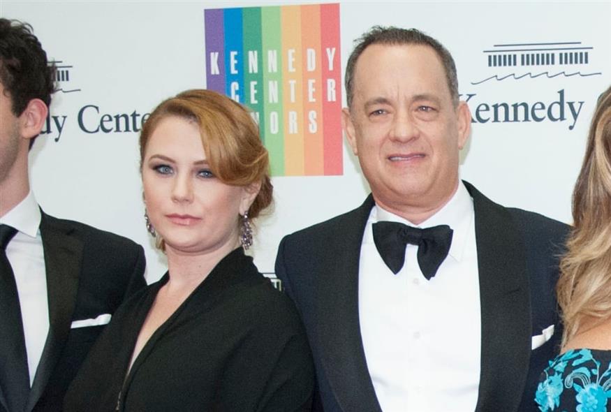 Ελίζαμπεθ Χανκς - Τομ Χανκς (AP)