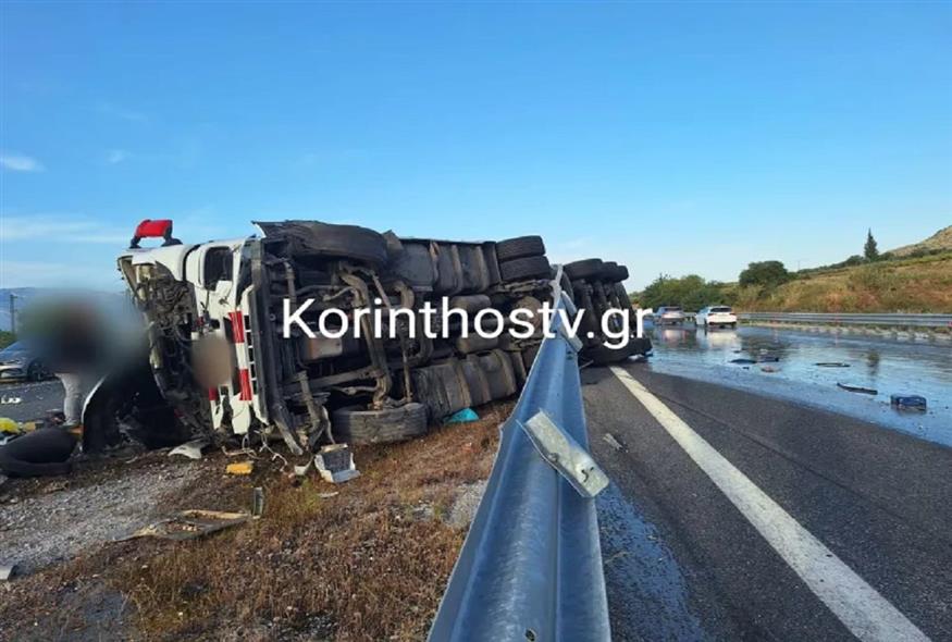 Σοβαρό τροχαίο με φορτηγό στην Κορίνθου - Πατρών (Korinthostv.gr)