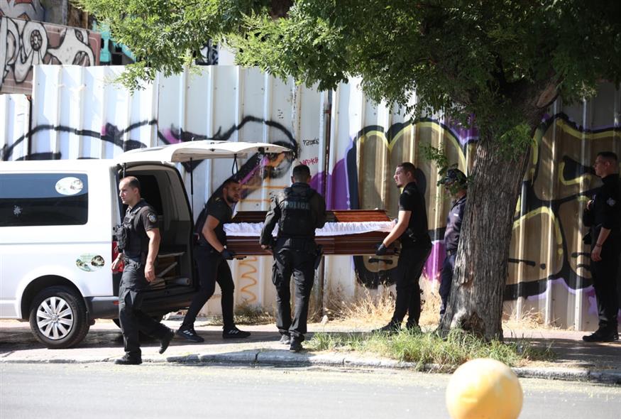 Πτώμα στην Κυψέλη Πτώμα στην Κυψέλη