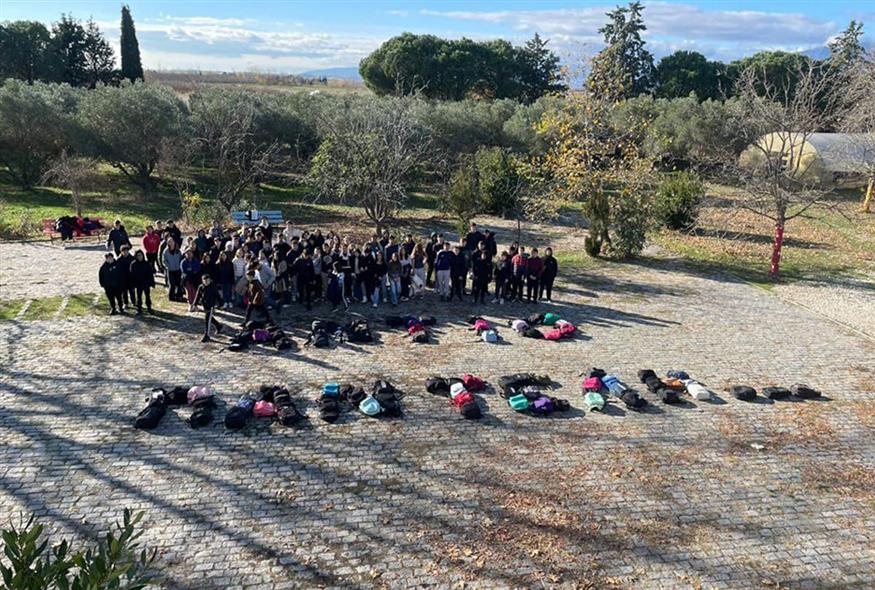 Ξάνθη: Οι μαθητές αποχαιρέτησαν τον 16χρονο