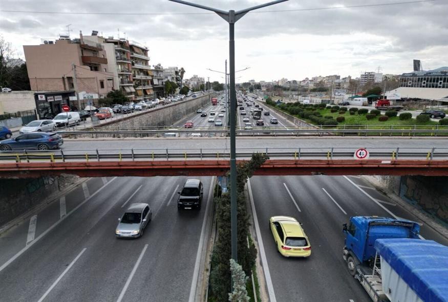 Η γέφυρα Βρυούλων κατασκευάστηκε πριν 63 χρόνια και έχει συντηρηθεί ελάχιστες φορές / φωτογραφία Κώστας Ασημακόπουλος ethnos.gr