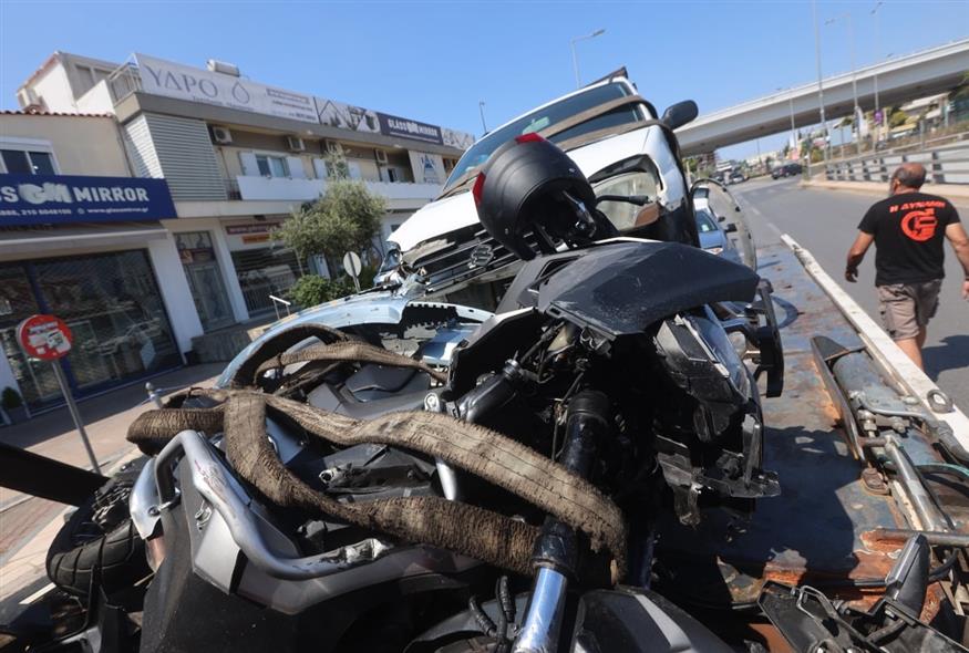 Τροχαίο δυστύχημα στην Αγία Παρασκευή (EUROKINISSI)