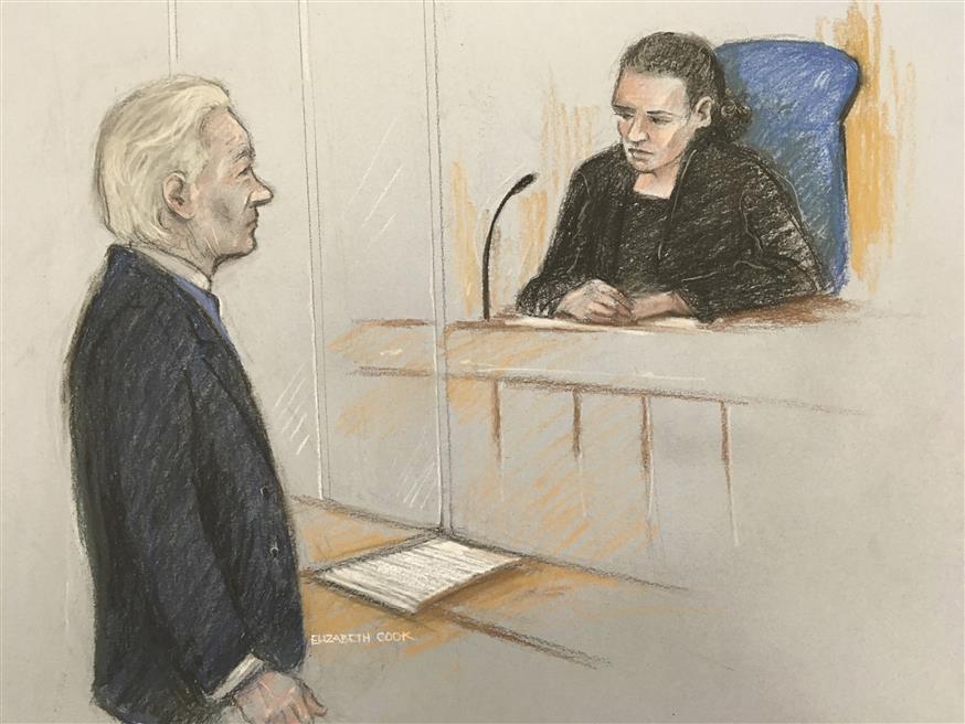 Ο Τζούλιαν Ασανζ ενώπιον δικαστηρίου (Elizabeth Cook/PA via AP)