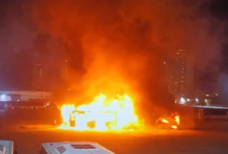 Τρόμος στο Ισραήλ: Εκρήξεις σε λεωφορεία στο Τελ Αβίβ (Χ)