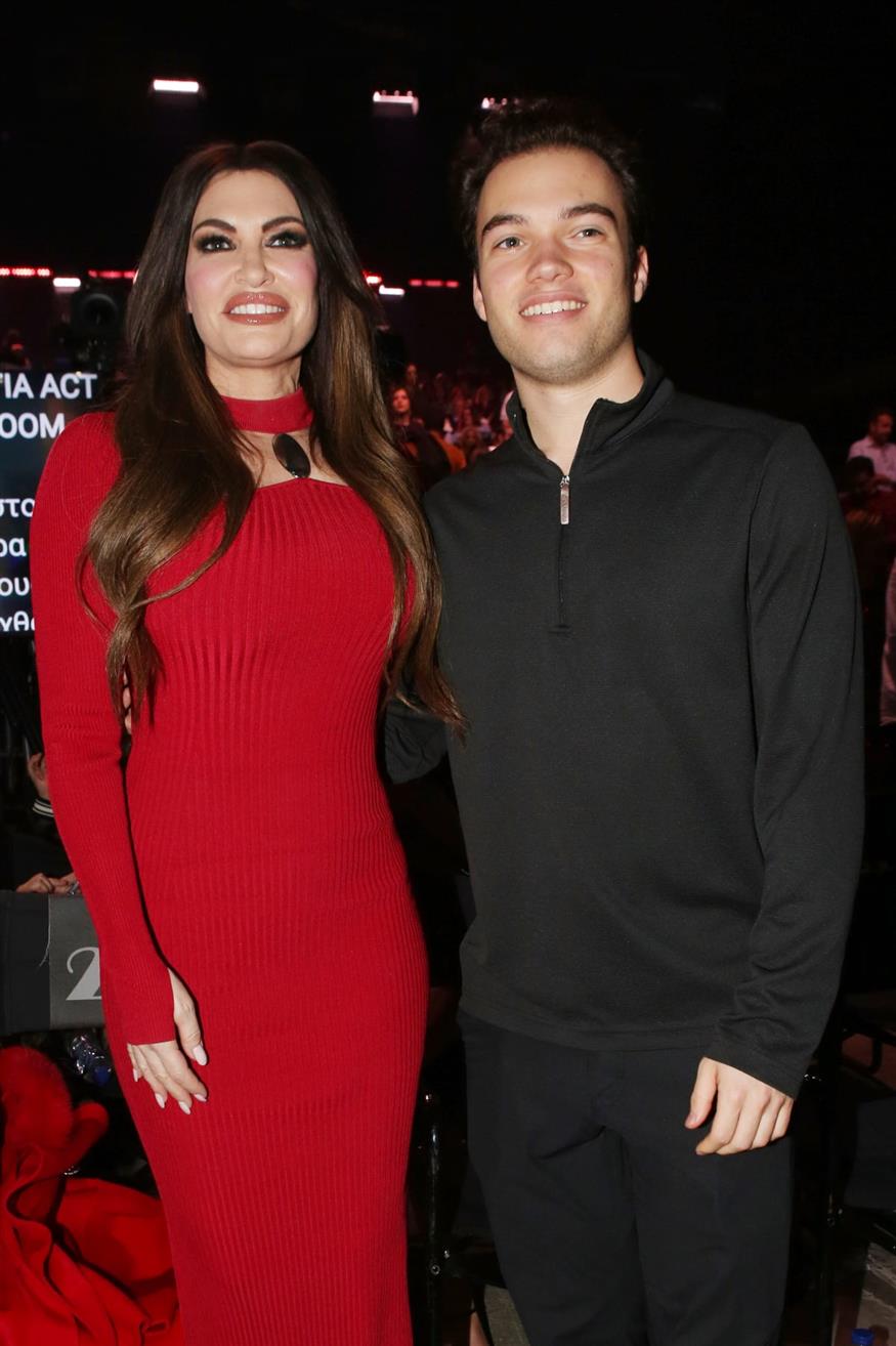 Η Κίμπερλι Γκίλφοϊλ με τον γιο της, Ρόναν (Copyright: NDP)