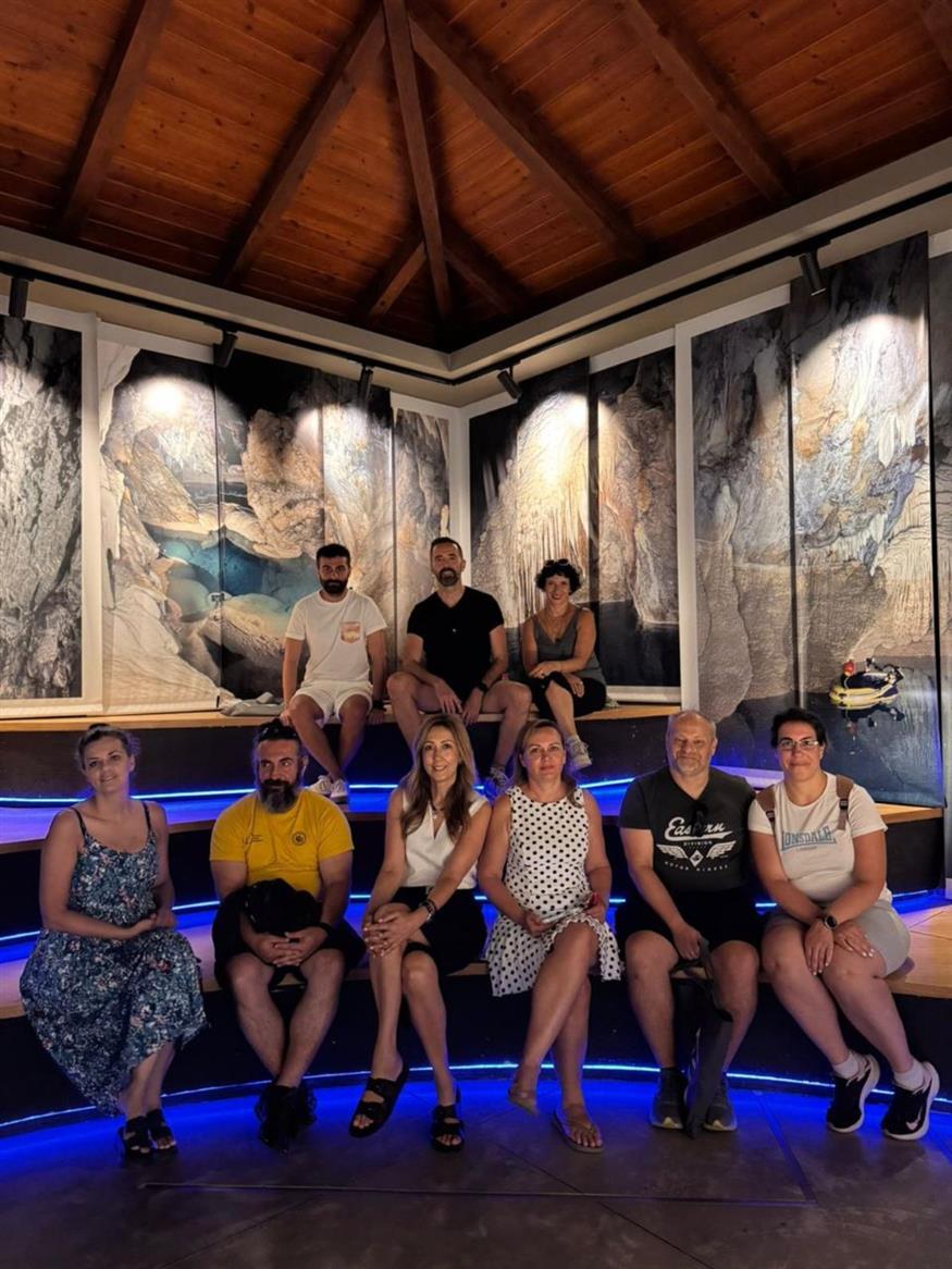 Επίσκεψη στο μουσείο του Σπήλαιου των Λιμνών μαζί με την Γενική Διευθύντρια ΑΧΑΪΑ - ΑΝΑΠΤΥΞΙΑΚΗ Α.Ε., Ηρώ Τσιπρή