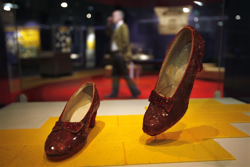 Dorothy's Ruby Slippers, Wizard of Oz/(AP Photo/Jacquelyn Martin, File)