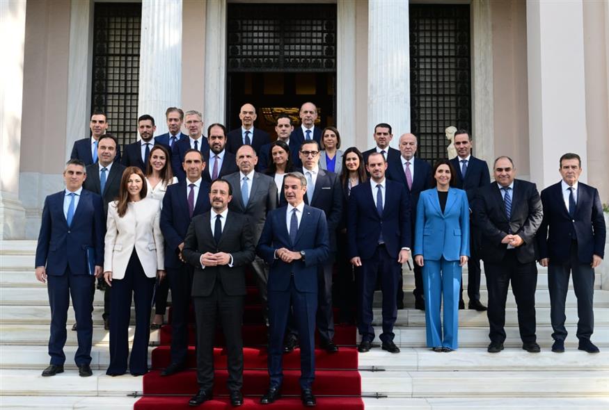 3η Διακυβερνητική Σύνοδος Ελλάδας-Κύπρου (ΤΑΤΙΑΝΑ ΜΠΟΛΑΡΗ/EUROKINISSI)