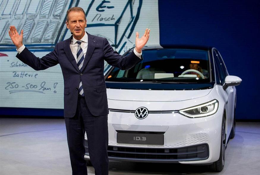 Μεγάλος ο ανταγωνισμός Tesla, Volkswagen για τα ηλεκτρικά αυτοκίνητα