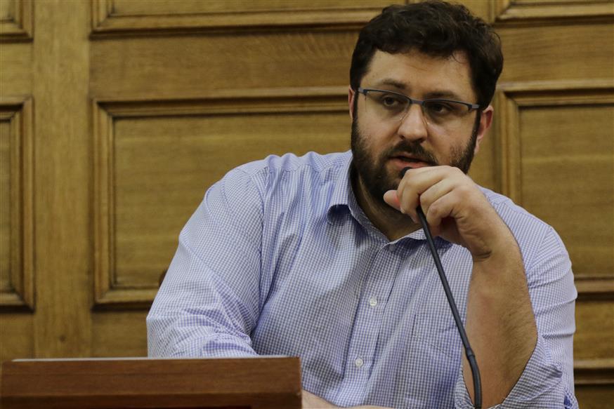 Ο διευθυντής της Κοινοβουλευτικής Ομάδας του ΣΥΡΙΖΑ (Eurokinissi/Γιάννης Παναγόπουλος)