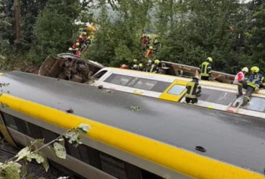 Εκτροχιασμός τρένου στη Γερμανία (Χ)