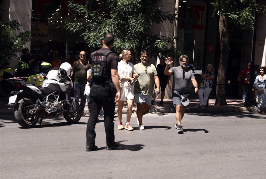 Τηλεφώνημα για βόμβα στο Εμπορικό και Βιομηχανικό Επιμελητήριο Αθηνών (INTIME) Τηλεφώνημα για βόμβα στο Εμπορικό και Βιομηχανικό Επιμελητήριο Αθηνών (INTIME)