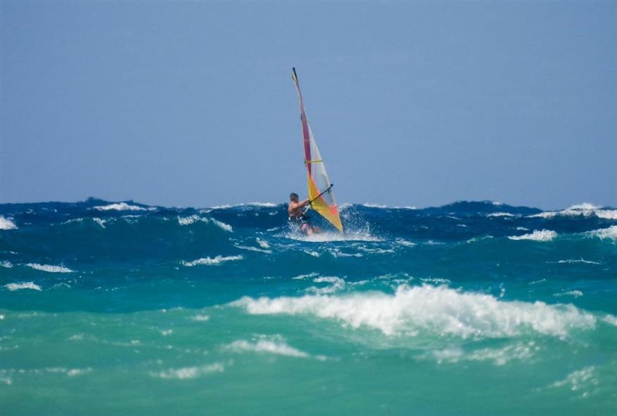 «Καμπανάκι» της ΕΜΥ για τους θυελλώδεις ανέμους (φωτογραφία αρχείου/ Eurokinissi)