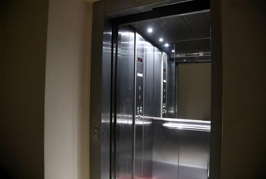 Ασανσέρ (ΚΑΠΑΝΤΑΗΣ ΔΗΜΗΤΡΗΣ/INTIME.GR)