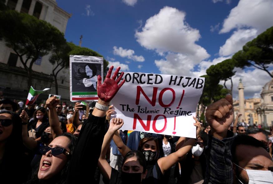 Διαδηλώσεις στο Ιράν (AP Photo/Alessandra Tarantino)