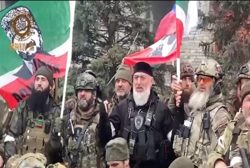 Τσετσένοι μαχητές στη Μαριούπολη / Video Capture / Twitter