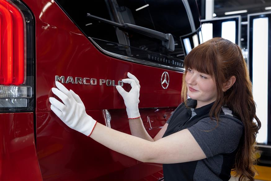 Mercedes-Benz Mercedes-Benz