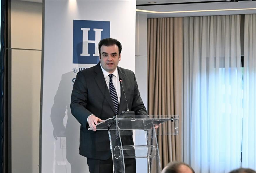 Ο Κυριάκος Πιερρακάκης στο συνέδριο της «Ημερησίας» (INTIME NEWS / ΧΑΛΚΙΟΠΟΥΛΟΣ ΝΙΚΟΣ)