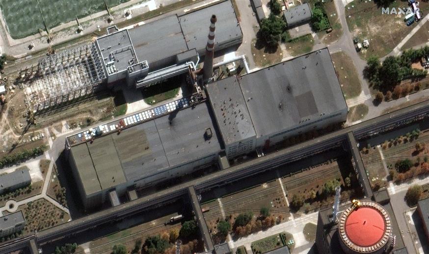 Φωτογραφίες δείχνουν τρύπες από οβίδες στο πυρηνικό εργοστάσιο