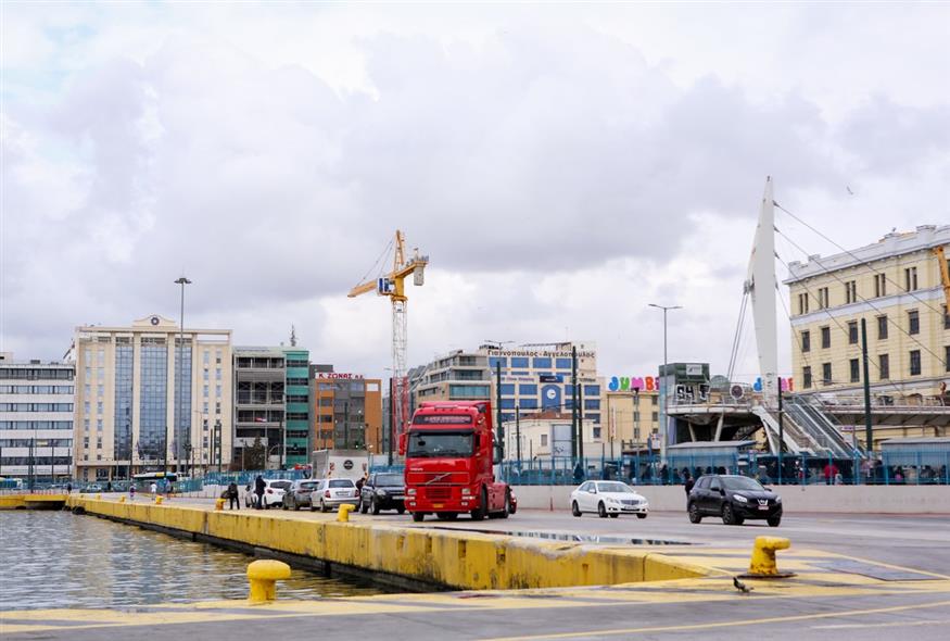 Εικόνα από το λιμάνι του Πειραιά/EUROKINISSI