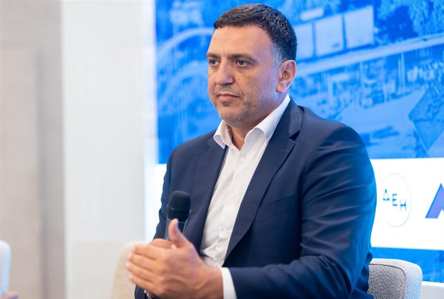 Ο Βασίλης Κικίλιας στο συνέδριο της Η