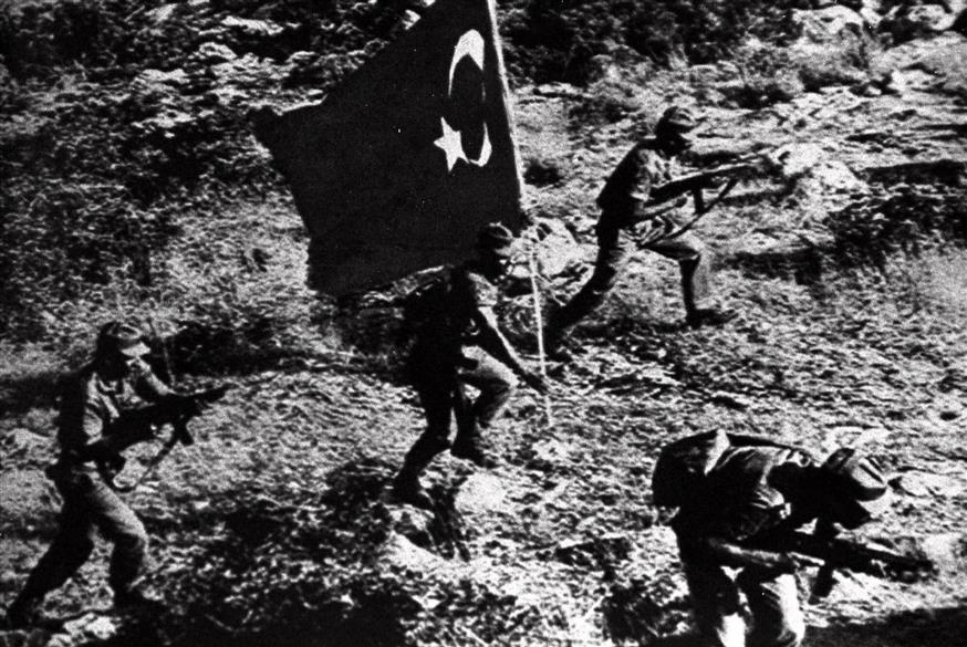 45 χρόνια από την τουρκική εισβολή στην Κύπρο/AP Images