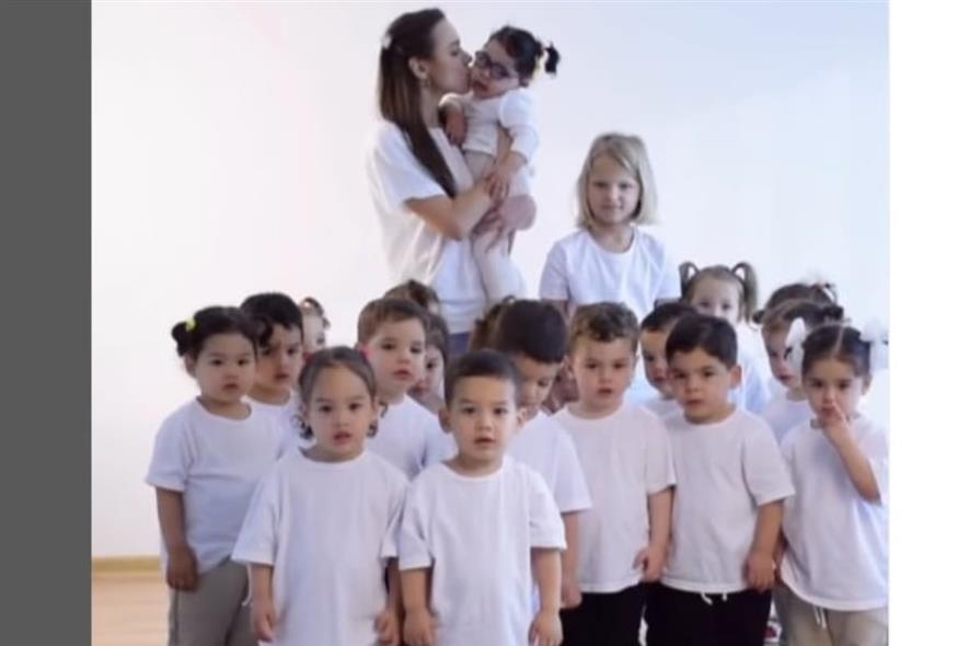 Μαμά 26 χρονών έχει ήδη 22 παιδιά (INSTAGRAM)