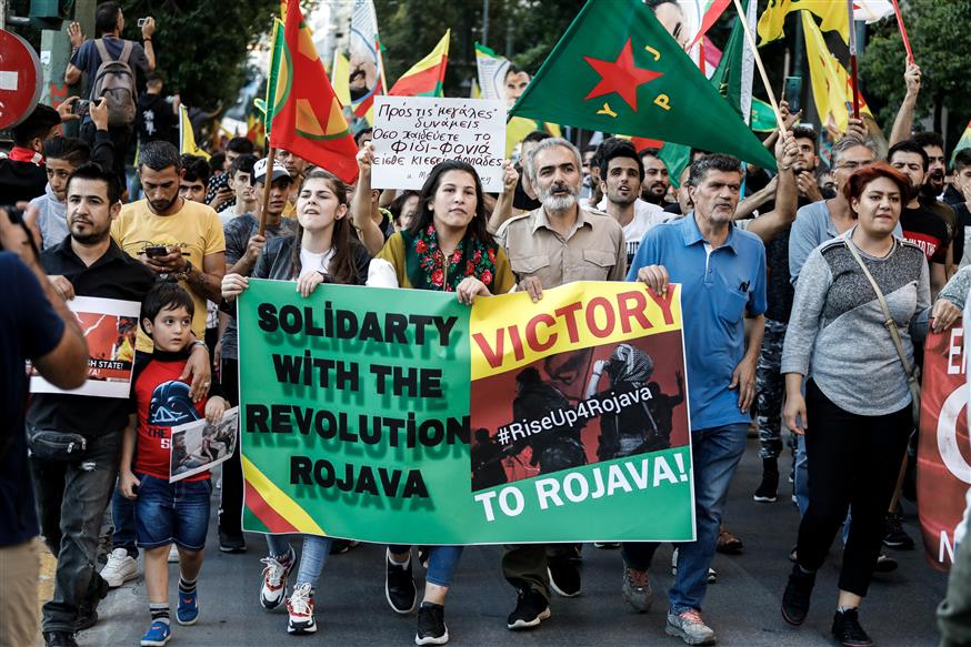 Πορεία Κούρδων κατά της τουρκικής εισβολής στη Συρία (Copyright: Eurokinissi/Γιώργος Κονταρίνης)