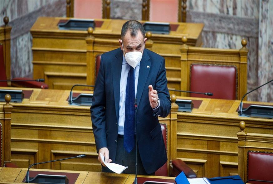 Ο Νίκος Παναγιωτόπουλος στη Βουλή/EUROKINISSI/ΓΙΩΡΓΟΣ ΚΟΝΤΑΡΙΝΗΣ