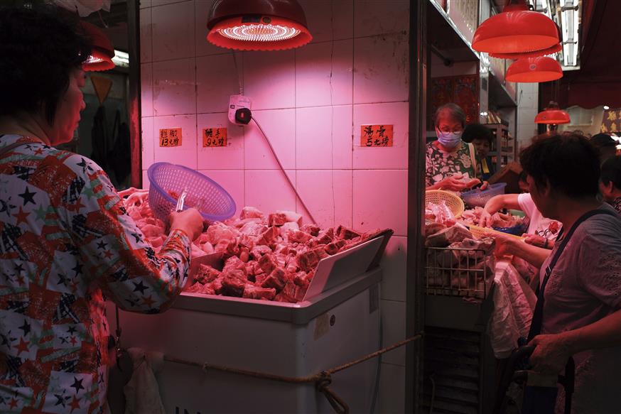 Αγορά κρέατος στην Κίνα/(AP Photo/Kin Cheung)