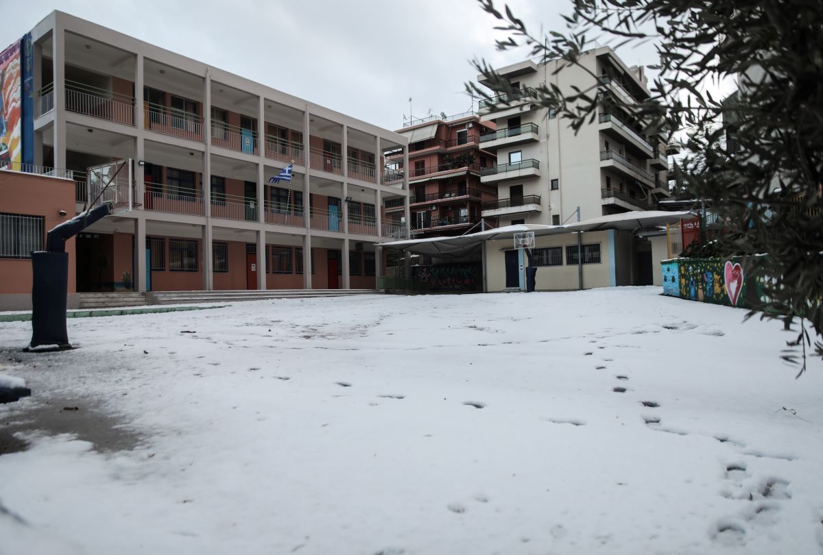 Κλειστά σχολεία - Πατούλης: «Δεν θα υπάρχει η ίδια ένταση του φαινομένου σε  όλη την Αττική» ...άρα | Alfavita
