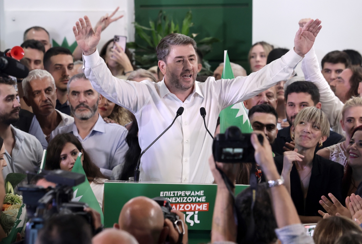 Ποια η επόμενη μέρα στο ΠΑΣΟΚ; Η μεγάλη νίκη Ανδρουλάκη και οι προκλήσεις που τον περιμένουν