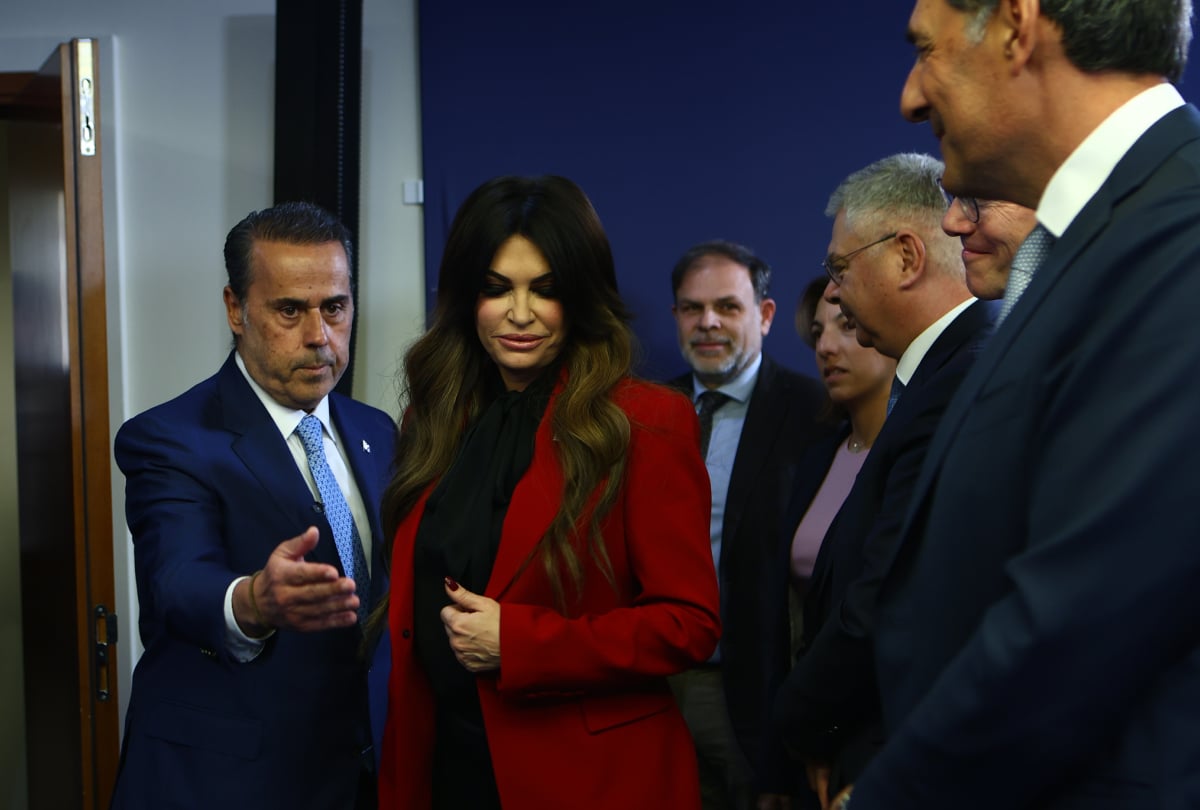 Questions regarding the future of energy agreements in Greece following the dismissal of Kimberly Guilfoyle | Integri News