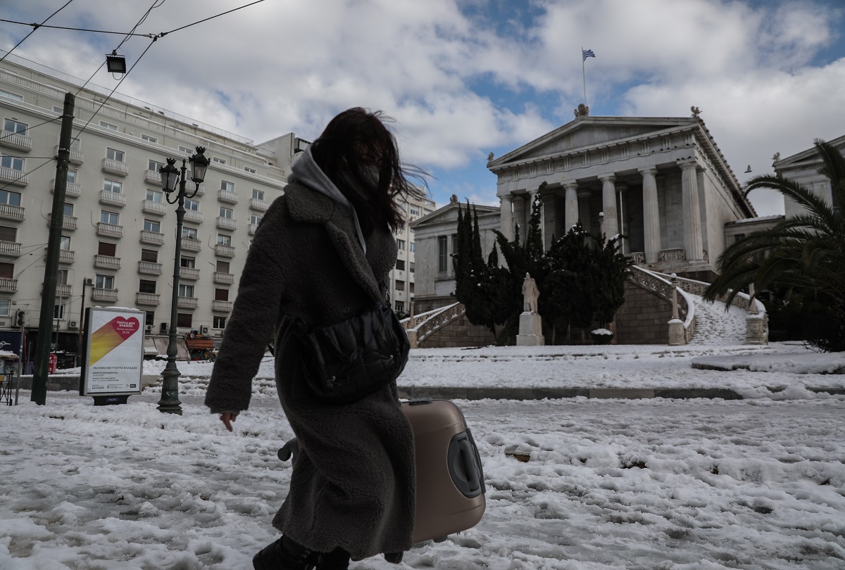 Κακοκαιρία Μπάρμπαρα: Ξεκινά η επέλαση με χιόνια και στην Αθήνα - Προειδοποίηση Μαρουσάκη για ολικό παγετό και θυελλώδεις ανέμους