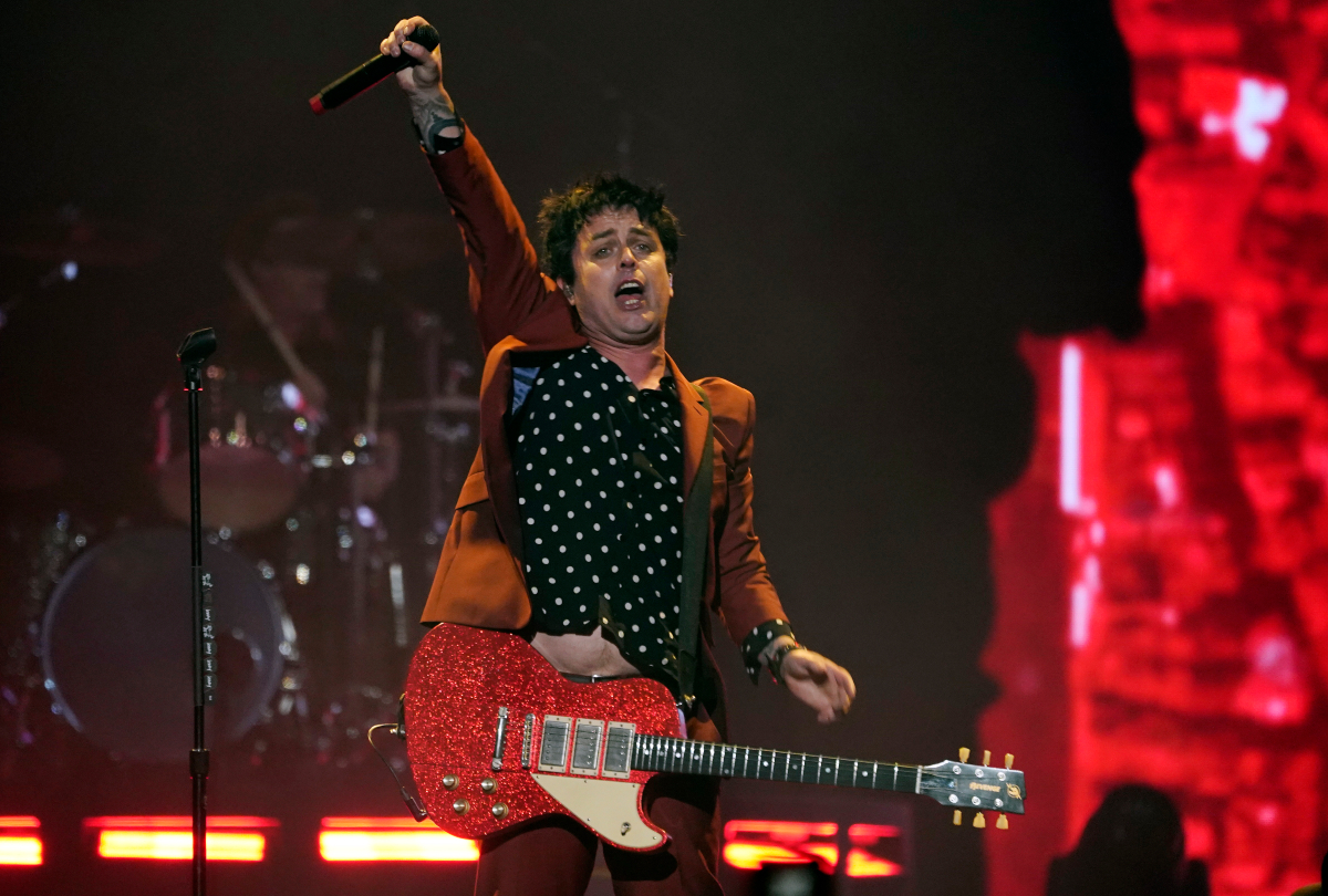 Billie Joe Armstrong: «Γ*** την Αμερική», ο frontman των Green Day απαρνιέται την υπηκοότητά του