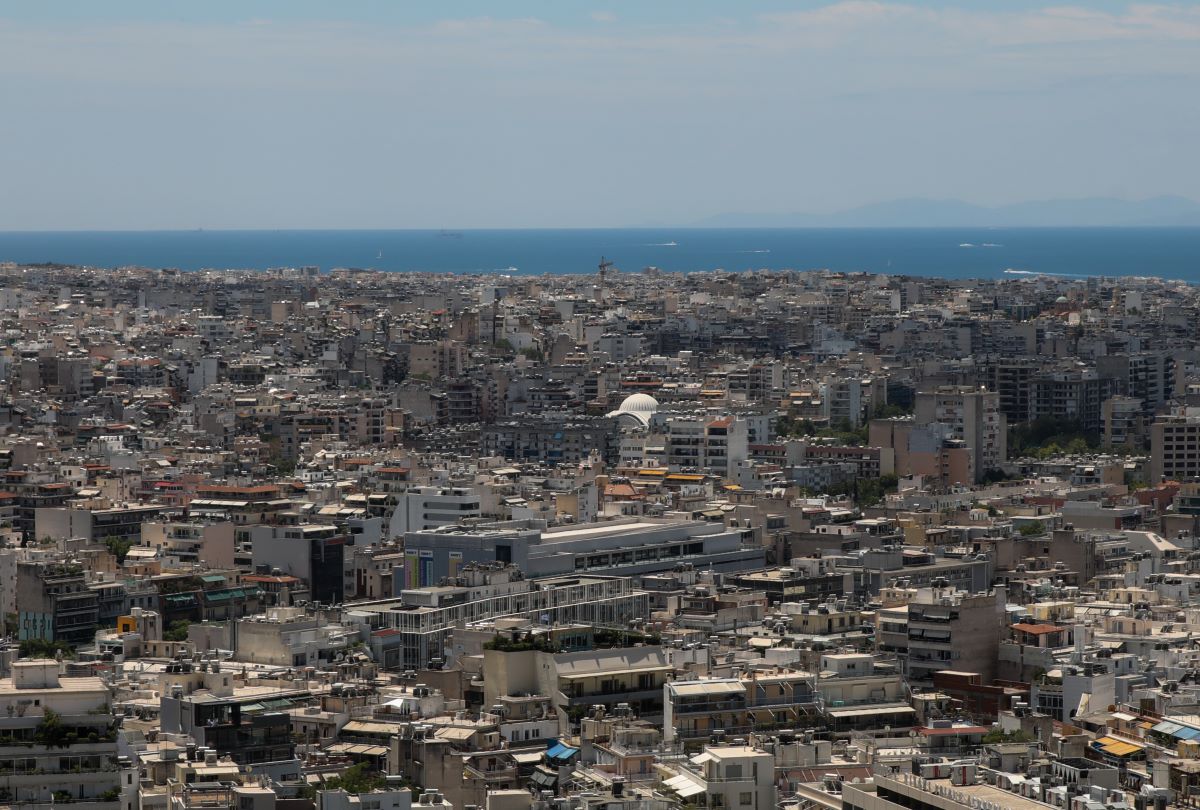 «Ωρολογιακή βόμβα» τα πάνω από 2.800 ετοιμόρροπα κτίρια μόνο στην Αθήνα - Fast track κατεδαφίσεις και νομοσχέδια που έμειναν στον «πάγο» - Οι επικίνδυνες περιοχές