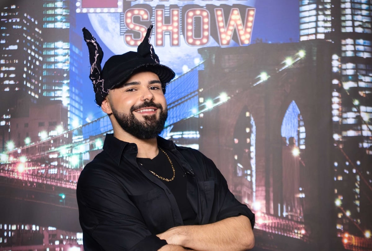 Akylas: Οι θυσίες της οικογένειάς του, η Eurovision και η στιγμή που λύγισε από συγκίνηση