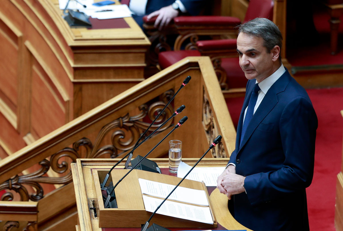 Τι θα πει σήμερα στη Βουλή ο Μητσοτάκης: Στην αντεπίθεση η κυβέρνηση μετά την πρόταση δυσπιστίας