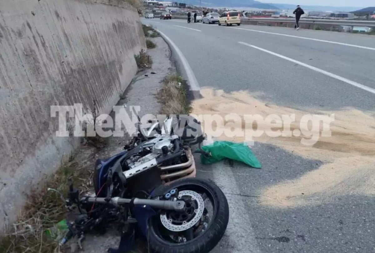 Φρικτό τροχαίο δυστύχημα στο Βόλο - Τραγικός θάνατος 26χρονου μοτοσικλετιστή