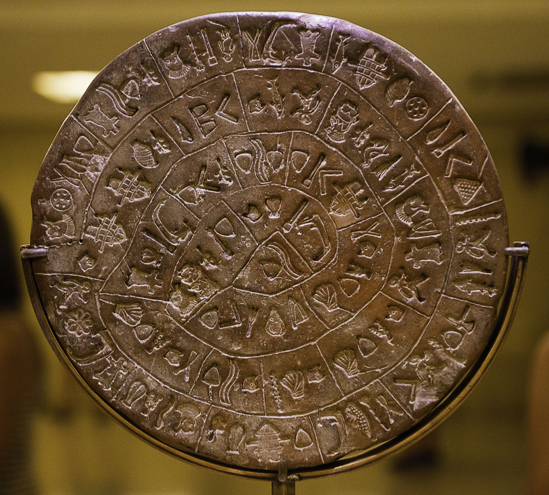 phaistos_disk_b.jpg