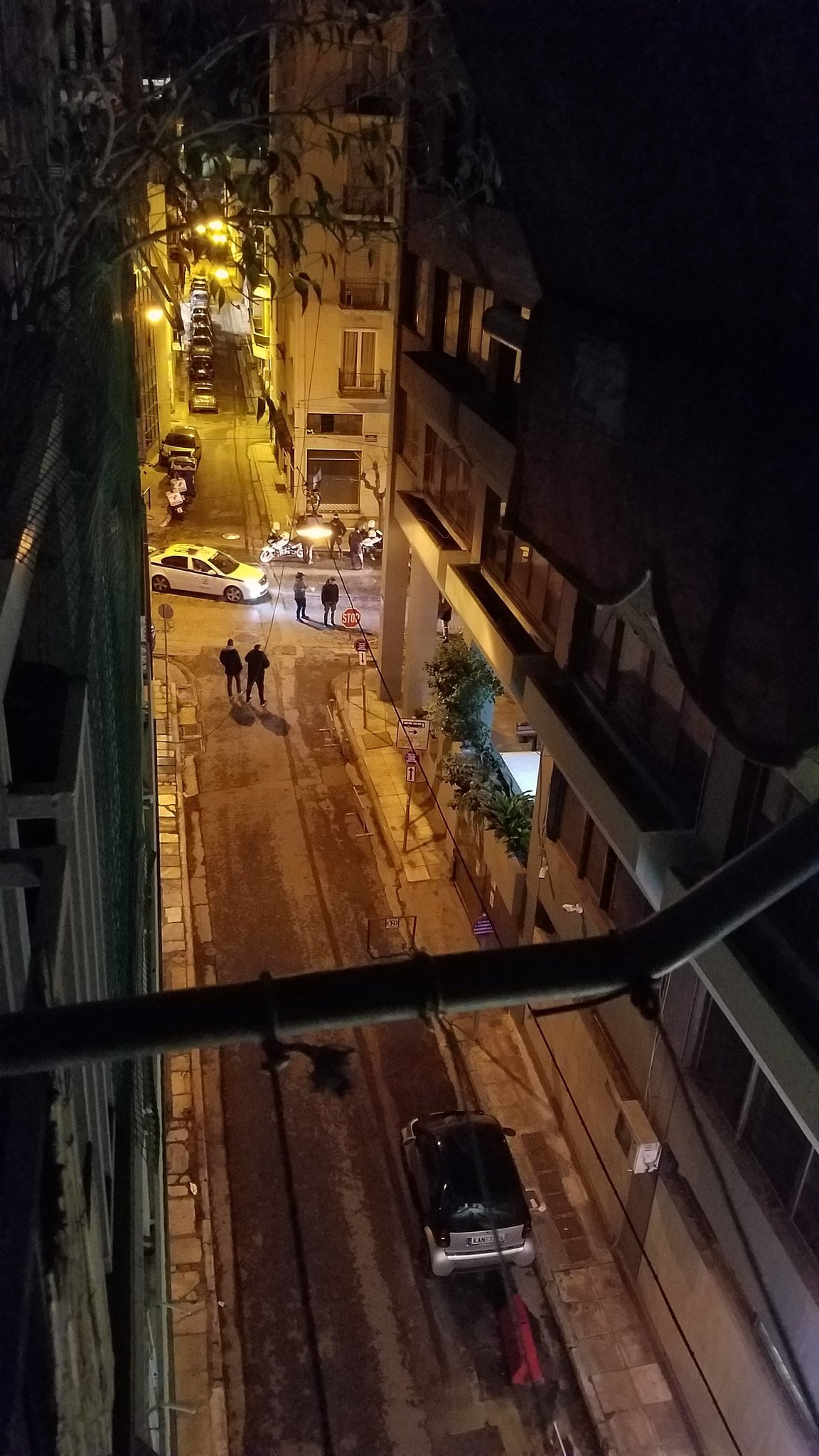 pagkrati-gkazakia-dimokratia-espresso-estia.jpg pagkrati-gkazakia-dimokratia-espresso-estia.jpg