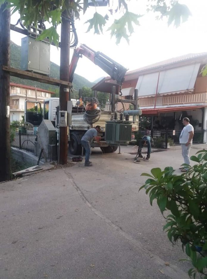 Ο μετασχηματιστής βραχυκύκλωσε από την υπερβολική ζέστη