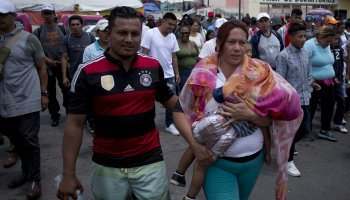 Καραβάνι μεταναστών