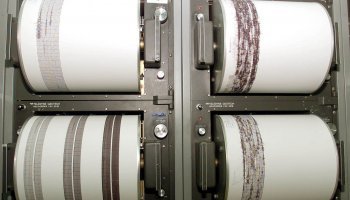 σεισμός, σεισμογράφος