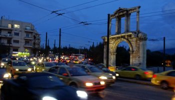 Νομοσχέδιο για άδειες οδήγησης 