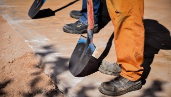 εργάτες, κατώτατος μισθός